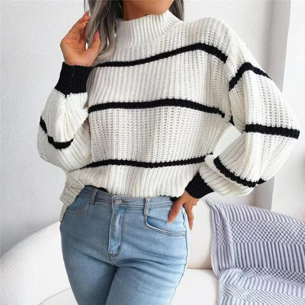 Sophie – Soft High-Neck Women’s Pullover