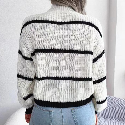 Sophie – Soft High-Neck Women’s Pullover